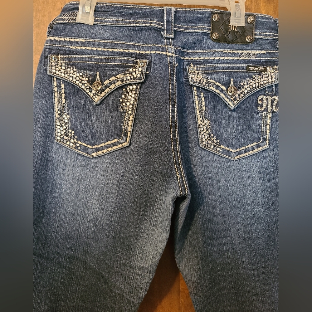 Miss Me Jeans  Size 32 Easy Boot